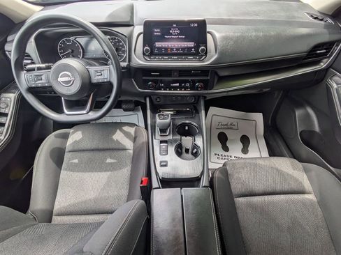 Used 2024 Nissan Rogue SV FWD image 15