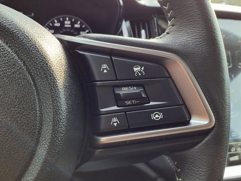 Certified 2025 Subaru Outback Premium image 16