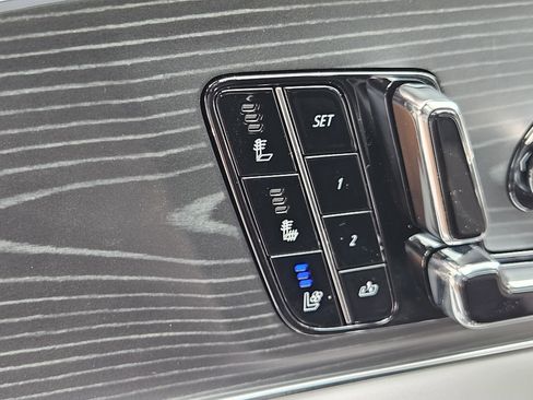 New 2025 Cadillac Lyriq Sport image 29