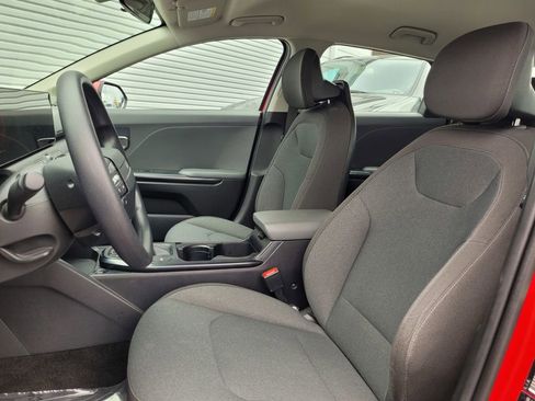 Used 2025 Kia K4 FWD image 11