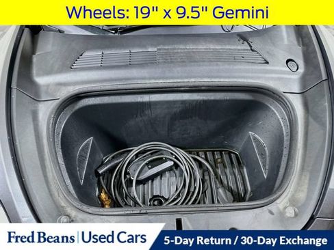Used 2020 Tesla Model Y Long Range AWD/4WD image 34