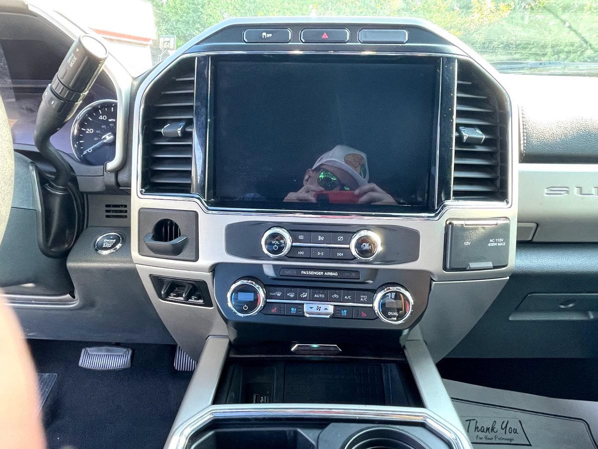 Used 2022 Ford F350 Lariat w/ Lariat Ultimate Package RWD image 13