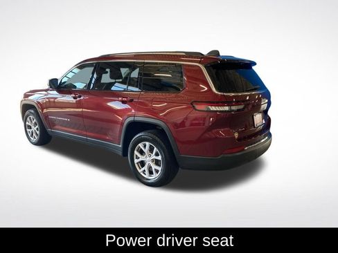 Used 2022 Jeep Grand Cherokee L Limited AWD/4WD image 18
