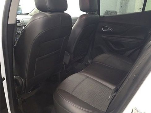 Used 2016 Buick Encore FWD image 9