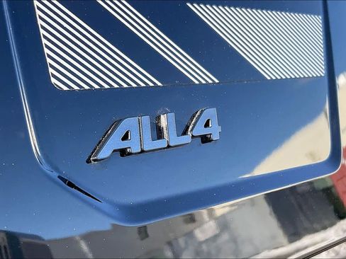 Used 2025 MINI Cooper Countryman S image 10