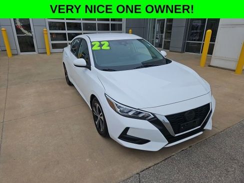 Used 2022 Nissan Sentra SV image 1