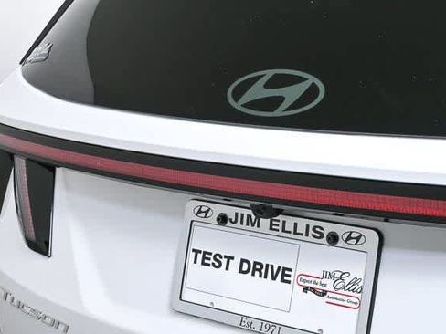 New 2026 Hyundai Tucson SEL image 23