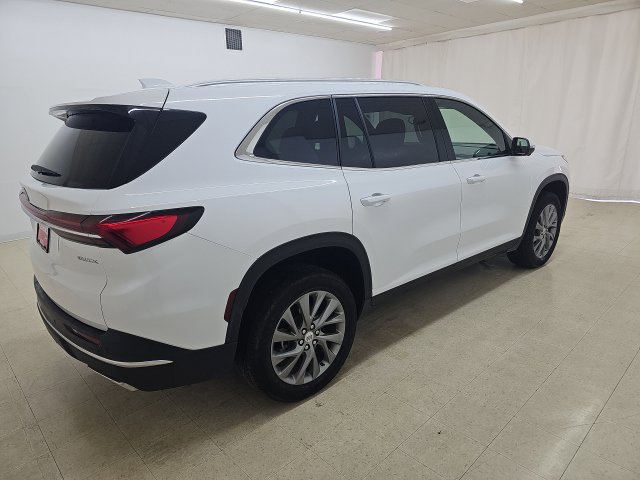 Used 2026 Buick Enclave Preferred FWD image 4