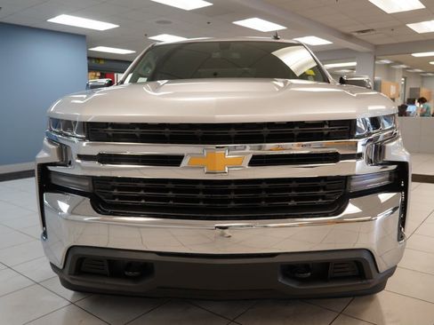 Used 2020 Chevrolet Silverado 1500 LT w/ All-Star Edition image 16