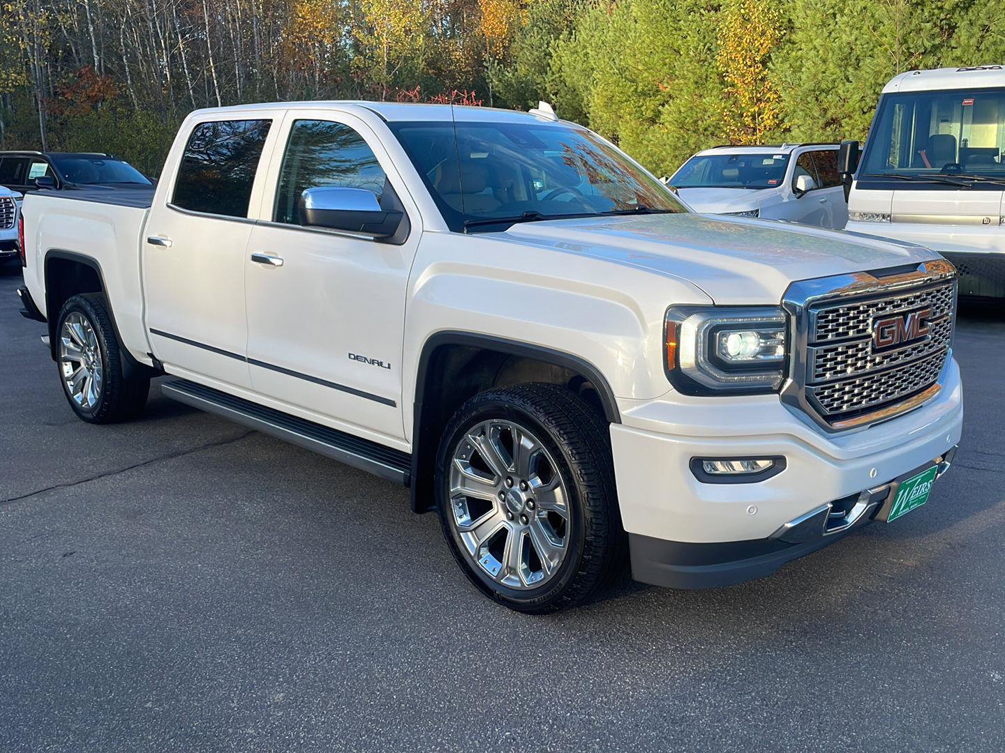 Used 2017 GMC Sierra 1500 Denali w/ Denali Ultimate Package AWD/4WD image 2