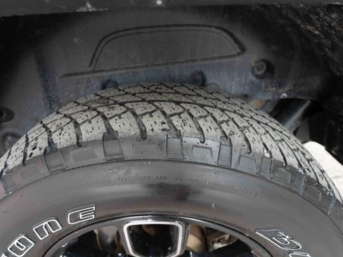 Used 2018 Jeep Wrangler Unlimited Sport S image 30