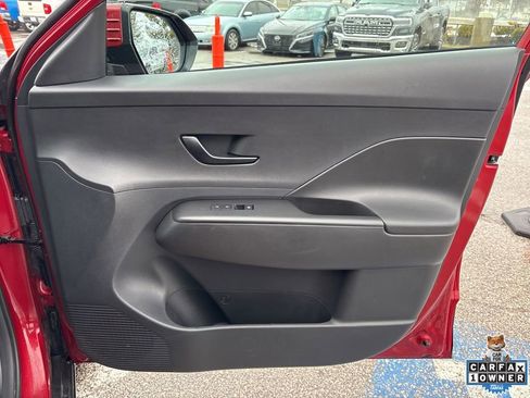 Used 2025 Hyundai Kona SEL image 51