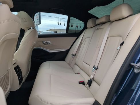 Used 2021 BMW 330i xDrive Sedan w/ Premium Package image 20