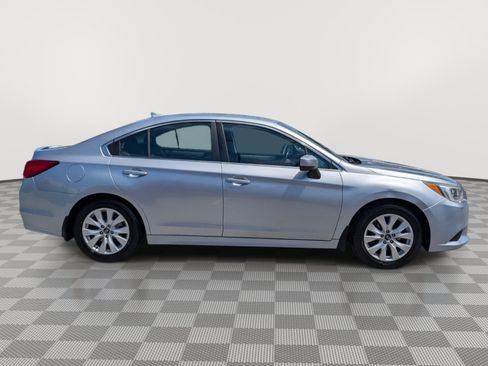 Used 2016 Subaru Legacy 2.5i Premium w/ Popular Package #1 AWD/4WD image 6