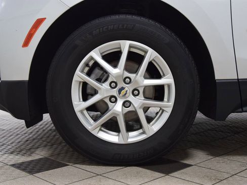 Used 2022 Chevrolet Equinox LT FWD image 28