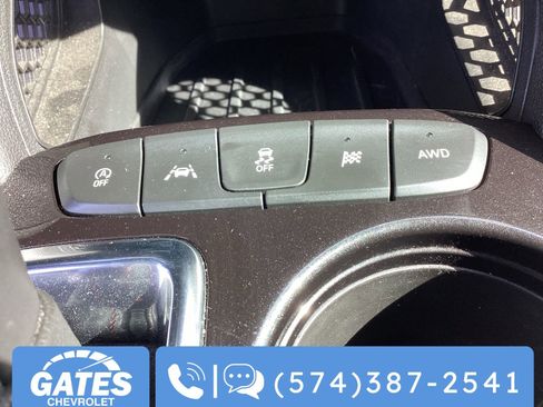 Used 2023 Chevrolet TrailBlazer RS image 32