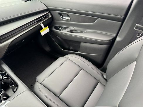 Certified 2025 Nissan Murano SV AWD/4WD image 11