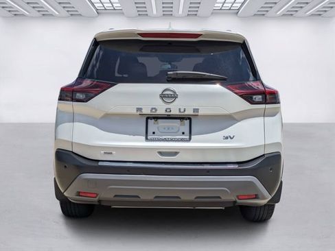 Used 2023 Nissan Rogue SV w/ SV Premium B Package FWD image 6