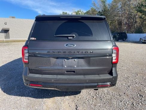 Used 2023 Ford Expedition Limited image 6