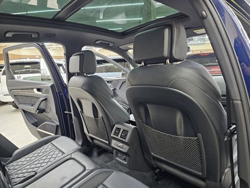 Used 2020 Audi SQ5 Prestige w/ Prestige Package image 28