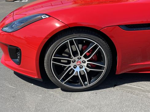 Used 2020 Jaguar F-TYPE Checkered Flag image 13