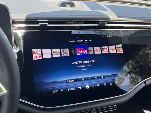 New 2026 Mercedes-Benz E 350 4MATIC Sedan image 23