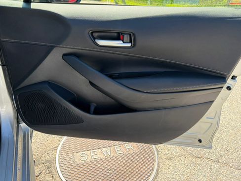 Used 2019 Toyota Corolla SE FWD image 23