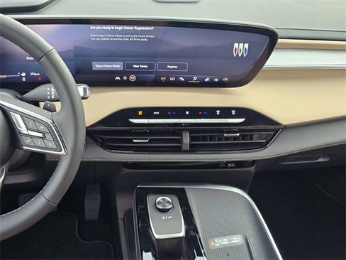 New 2026 Buick Enclave Preferred image 15