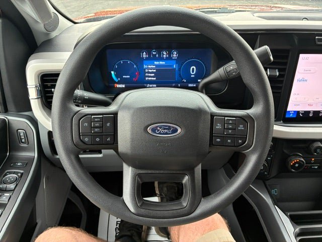 Used 2024 Ford F250 XLT w/ XLT Premium Package AWD/4WD image 19