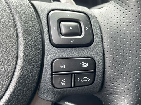 Certified 2023 Lexus IS 350 F Sport RWD image 25