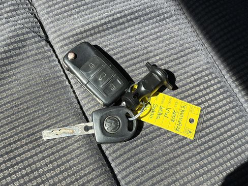 Used 2008 Volkswagen Jetta S FWD image 30