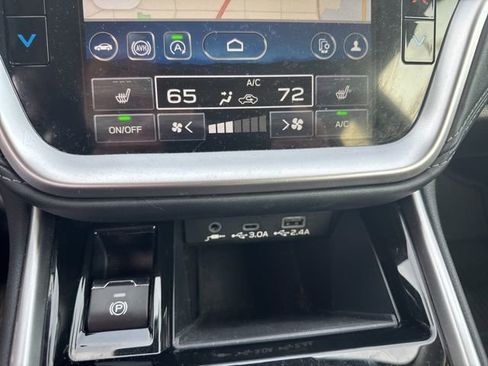 Used 2023 Subaru Outback Limited image 12
