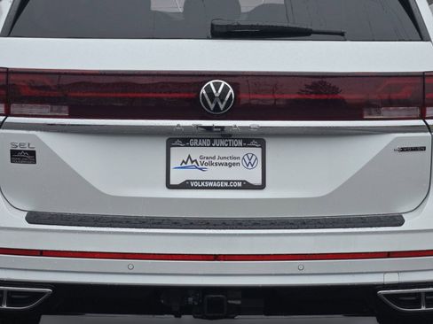 New 2026 Volkswagen Atlas SEL Premium R-Line AWD/4WD image 18