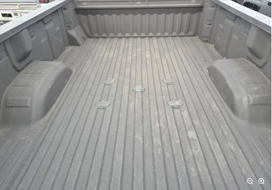 Used 2025 Chevrolet Silverado 3500 W/T RWD image 9