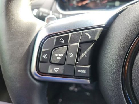 Used 2021 Jaguar F-TYPE Convertible image 28