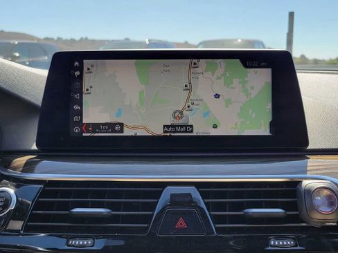 Used 2018 BMW 530i RWD image 34