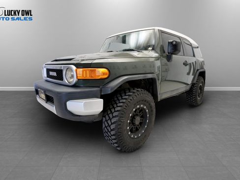Used 2013 Toyota FJ Cruiser 4WD image 24