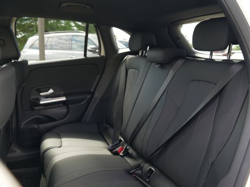 New 2026 Mercedes-Benz GLA 250 4MATIC image 40