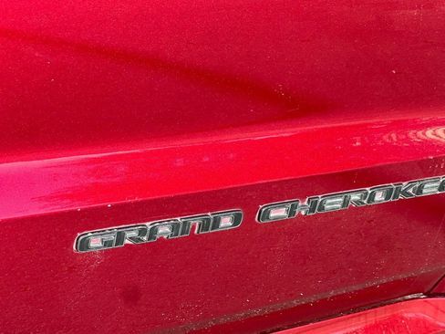 Used 2018 Jeep Grand Cherokee High Altitude AWD/4WD image 27