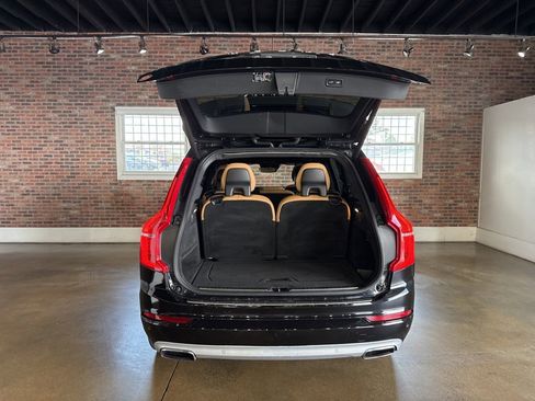 Used 2018 Volvo XC90 T6 Momentum w/ Convenience Package image 38
