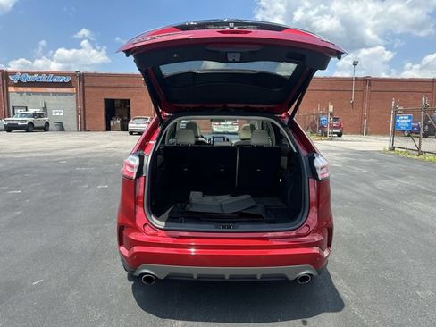 Used 2023 Ford Edge Titanium w/ Equipment Group 301A AWD/4WD image 23