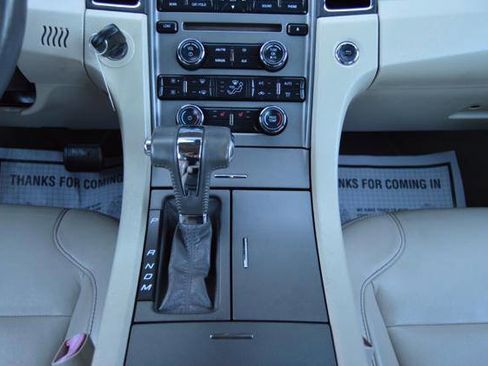 Used 2011 Ford Taurus SEL w/ 201A Rapid Spec Order Code image 23
