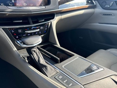 Used 2018 Cadillac CT6 Luxury image 35