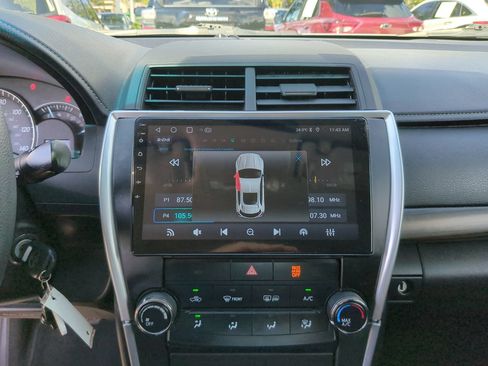 Used 2015 Toyota Camry LE FWD image 28