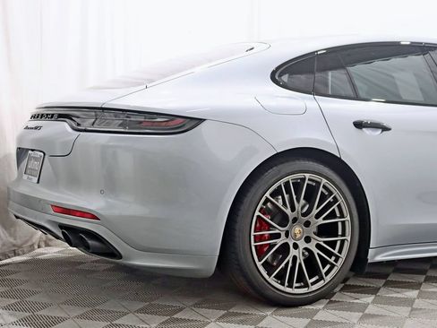 Used 2023 Porsche Panamera GTS AWD/4WD image 9