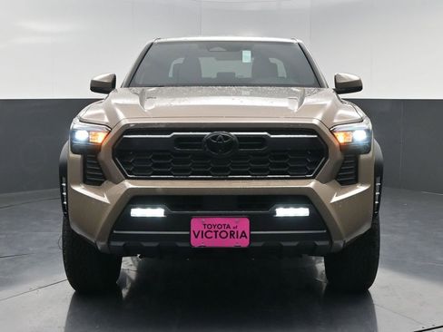 New 2026 Toyota Tacoma TRD Off-Road AWD/4WD image 17
