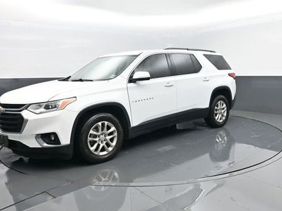 Used 2020 Chevrolet Traverse LT