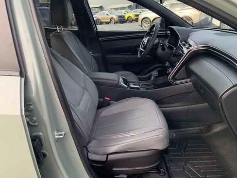 Used 2023 Hyundai Santa Cruz SEL AWD/4WD image 30