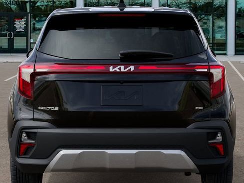 New 2026 Kia Seltos LX image 13