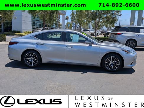 Certified 2025 Lexus ES 350 w/ Premium Package FWD image 4